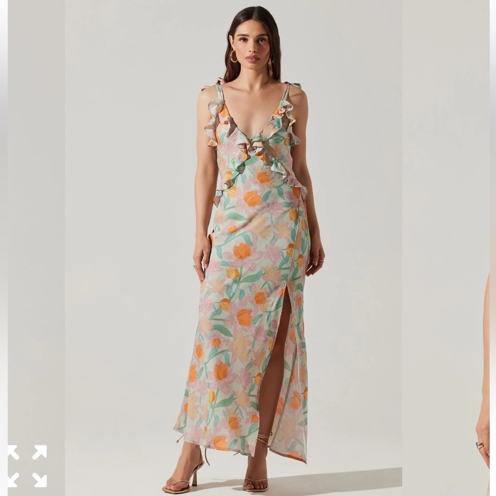 ASTR Sorbae Floral Maxi Dress
